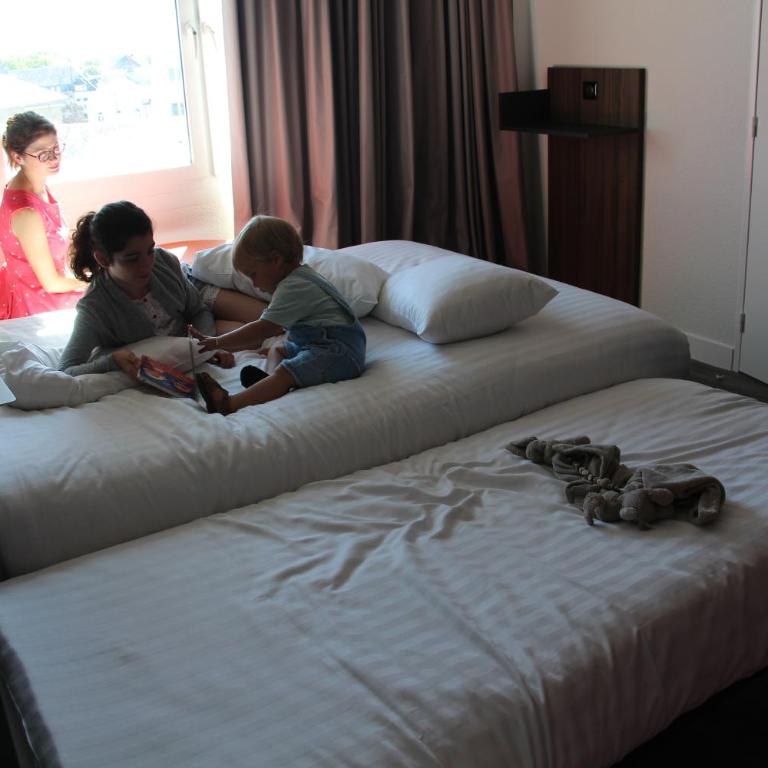 Hôtel The Originals City Le Berry - proche centre-ville - Gare - Chambre Familiale (4 Adultes) - 6