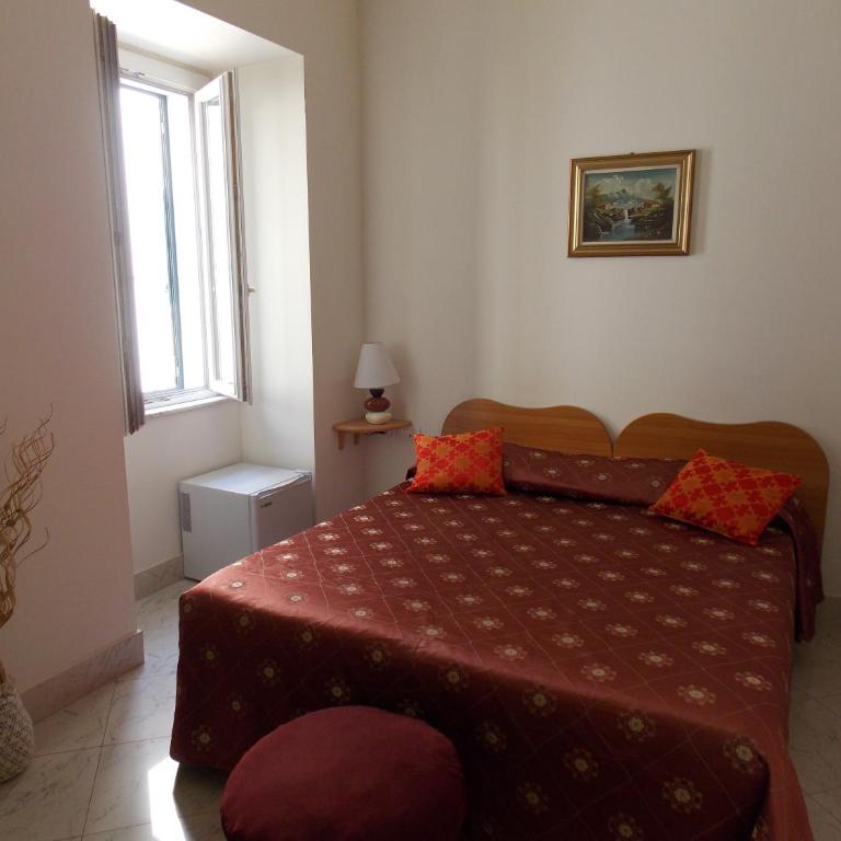 Albergo Roma - Camera Matrimoniale/Doppia con Letti Singoli - 3