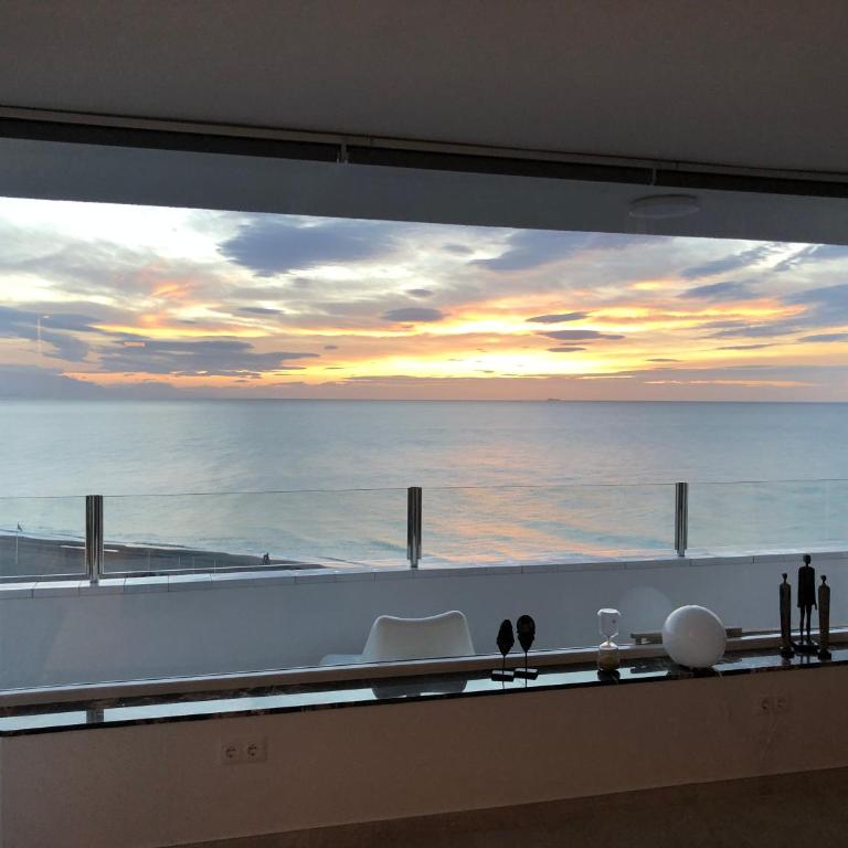 Magnifique appartement avec une incroyable vue sur mer - Two-Bedroom Apartment - 1
