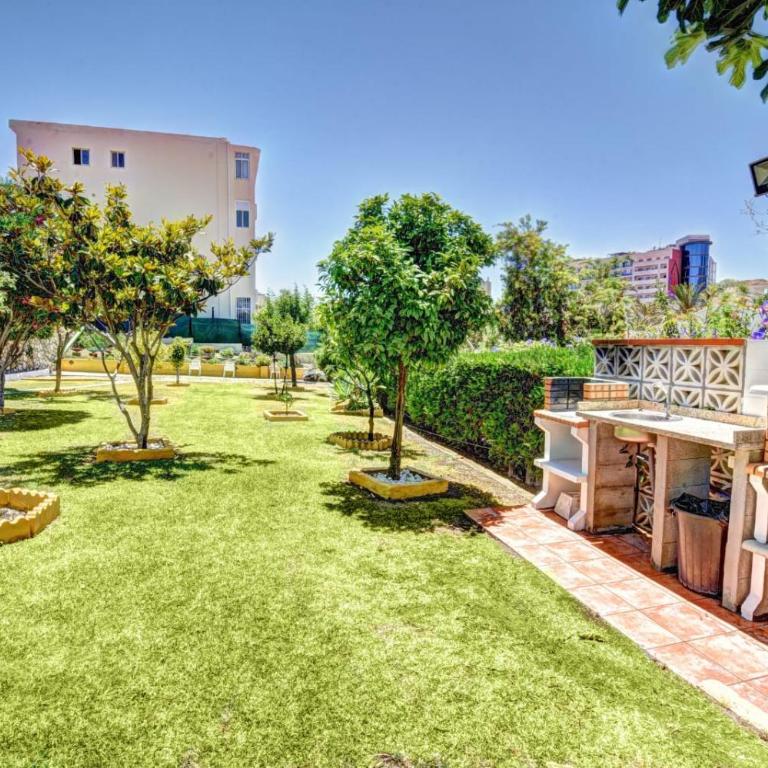 Benalmádena Apartamento amplio, soleado y con vista panorámica a 400 metros de la playa - One-Bedroom Apartment - 3
