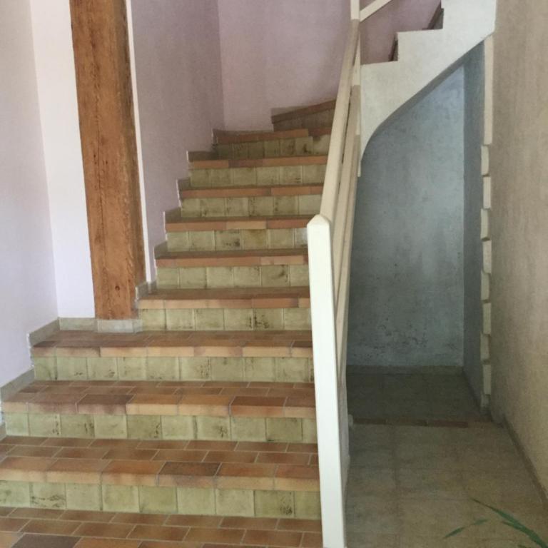 le verso - Three-Bedroom Apartment - 9