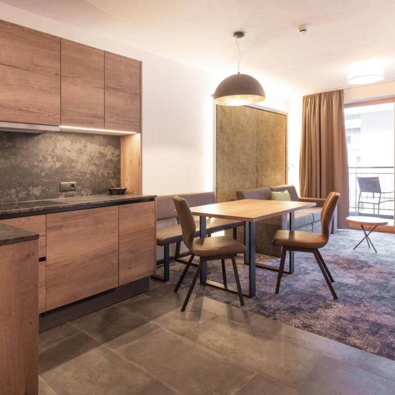 Apart Peppone - Comfort Apartment mit 1 Schlafzimmer und Balkon - 4