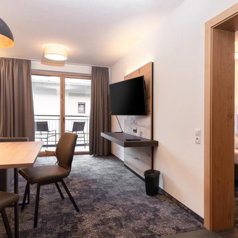 Apart Peppone - Comfort Apartment mit 1 Schlafzimmer und Balkon - 3