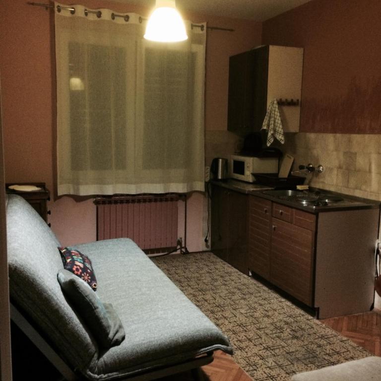 Casa SERGIO Budva Rooms & Apartments - Apartment - 11
