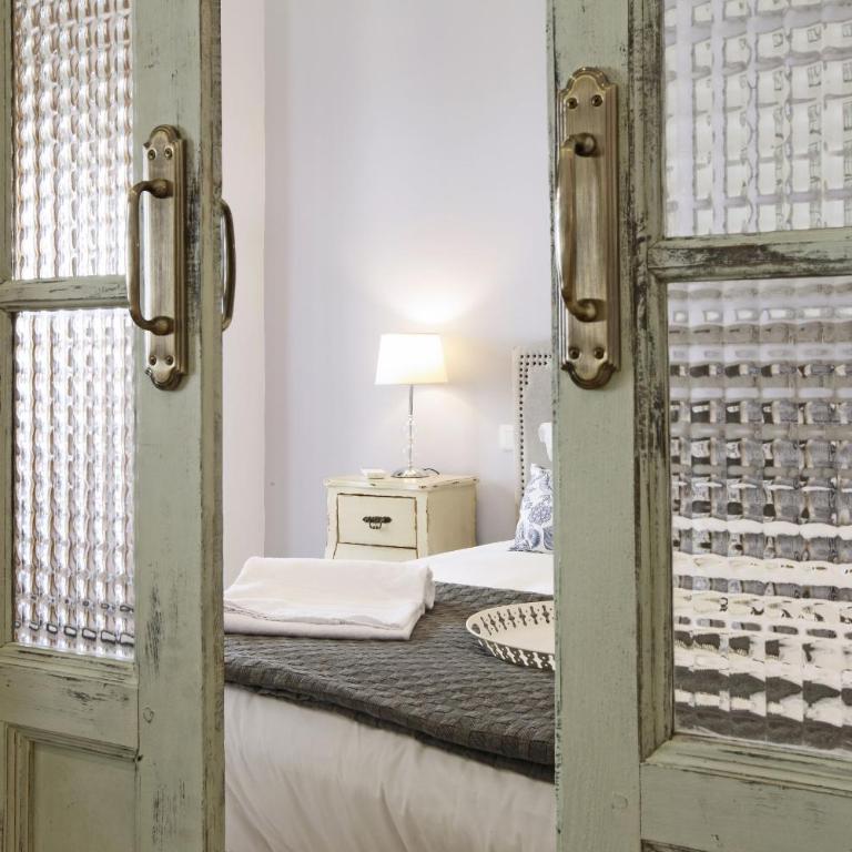 Reina Sofia Boutique I - Apartamento Deluxe - 24