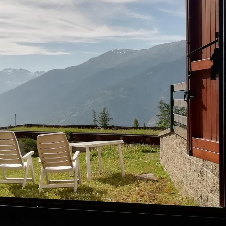 Il Nido - Delizioso alloggio presso il centro con vista spettacolare e giardino - Monolocale con Terrazza - 17
