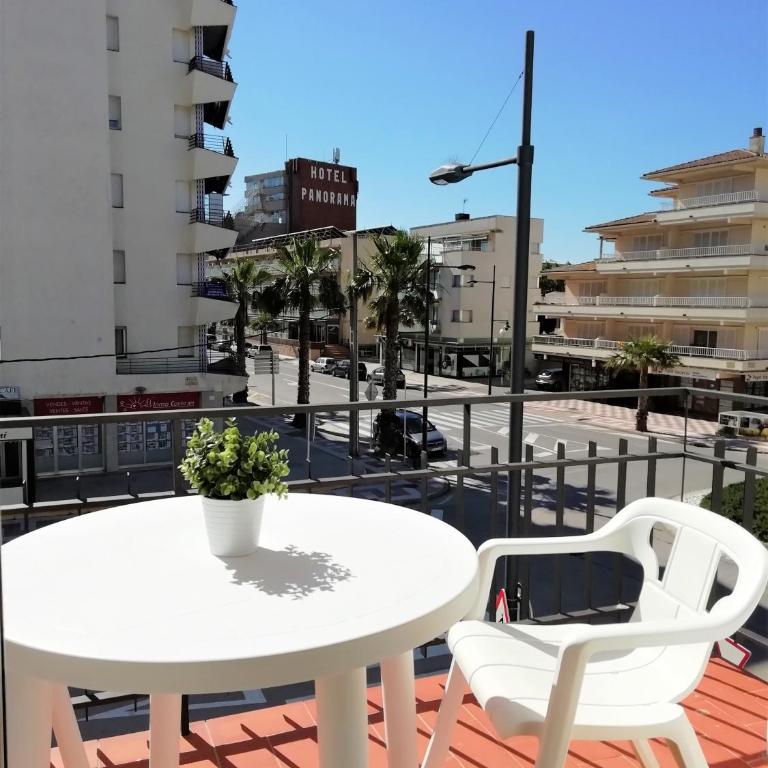 Trill Noray apartamentos - Two-Bedroom Apartment - 1