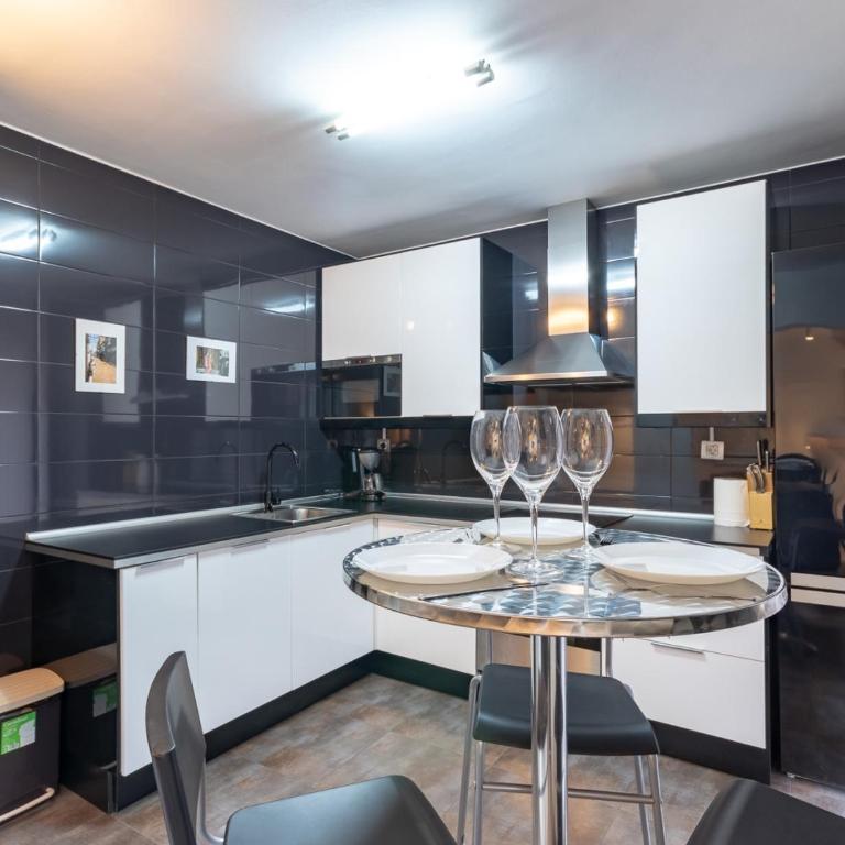 Bilbao Sarriko - Deusto by Aston Rentals - One-Bedroom Apartment - 9