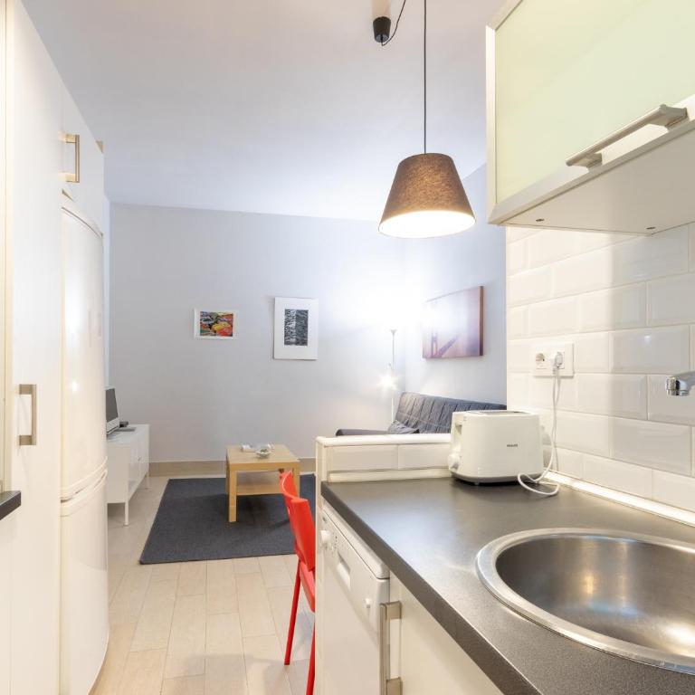 Indautxu Metro Next Stop Bilbao - One-Bedroom Apartment - 6