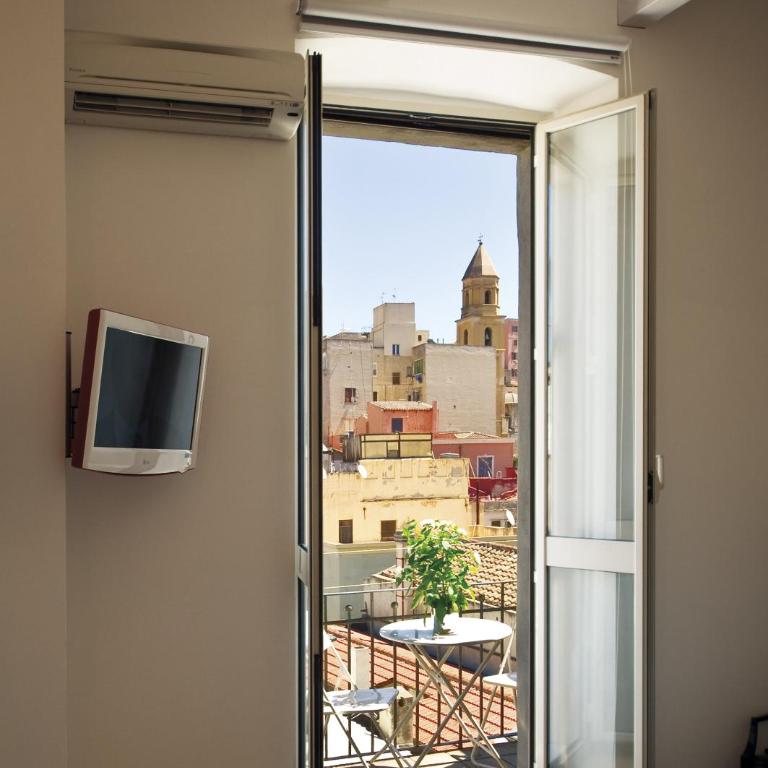 Marina Di Castello - Deluxe Double Room with Balcony - 5