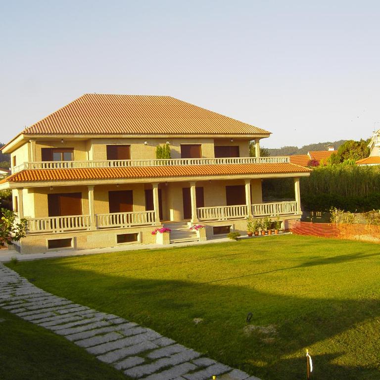 CASA DE AREAS - Apartamento de 2 dormitorios con terraza - 1
