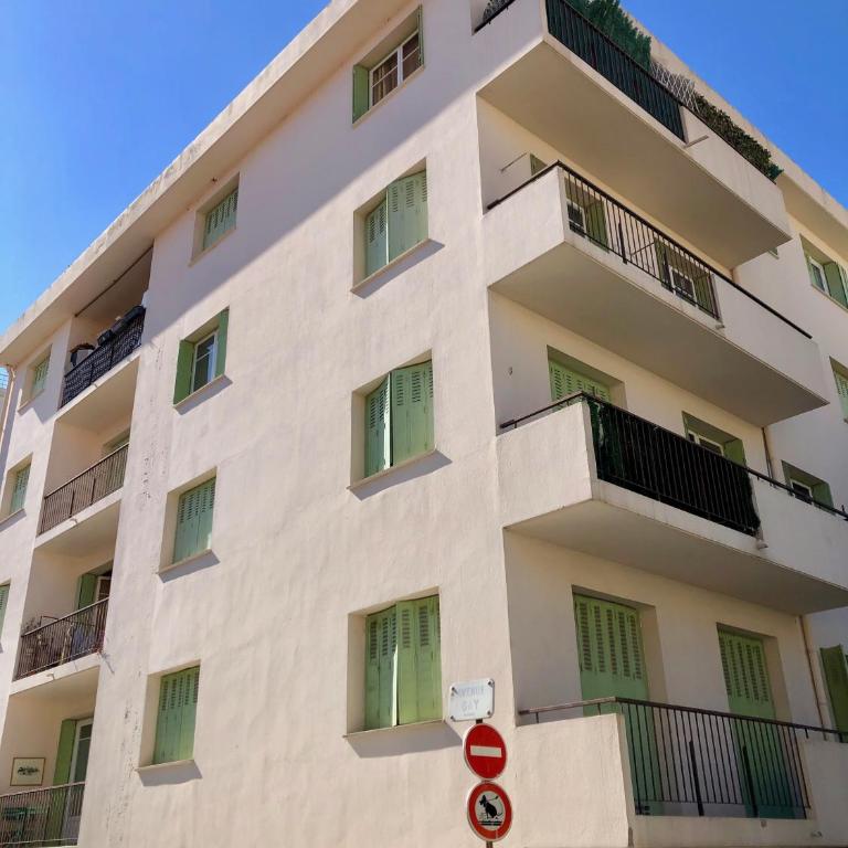 Beau 3 pièces, 7 pers, 2 terrasses, centre, calme, sécurité - Appartement 2 Chambres - 30