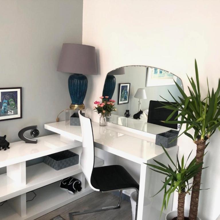 Beau 3 pièces, 7 pers, 2 terrasses, centre, calme, sécurité - Appartement 2 Chambres - 10