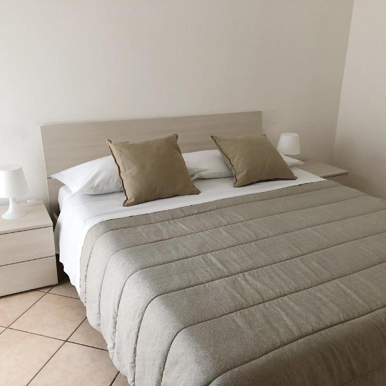 APPARTAMENTO ROSE E TULIPANI 4 - Appartamento con 1 Camera da Letto - 1