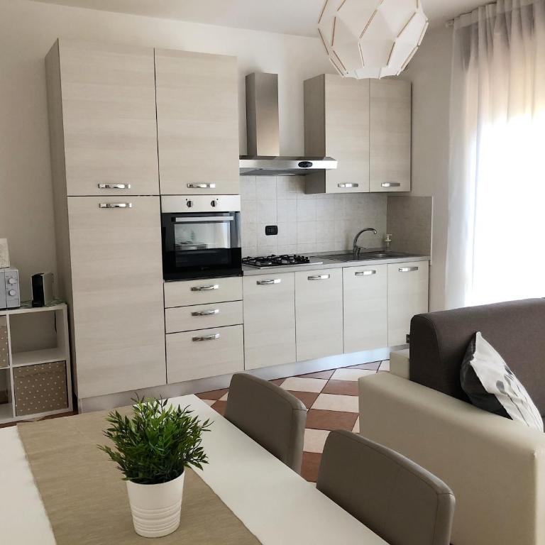 APPARTAMENTO ROSE E TULIPANI 4 - Appartamento con 1 Camera da Letto - 5