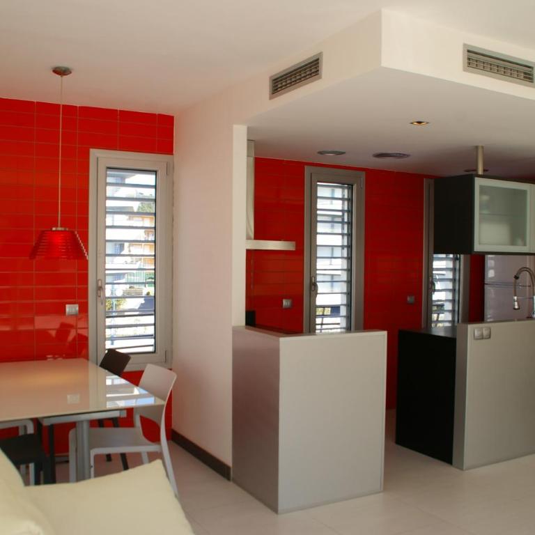 Apartamentos en Rocamaura - Three-Bedroom Apartment - 2