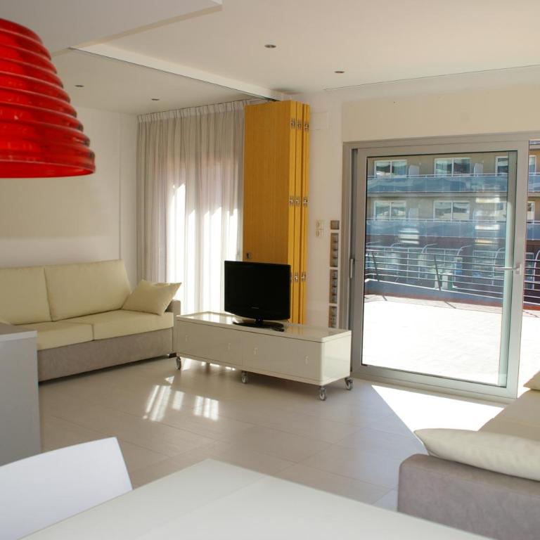 Apartamentos en Rocamaura - Three-Bedroom Apartment - 3