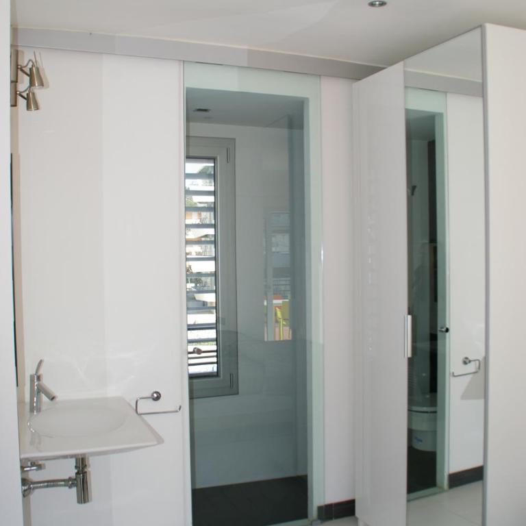 Apartamentos en Rocamaura - Three-Bedroom Apartment - 6