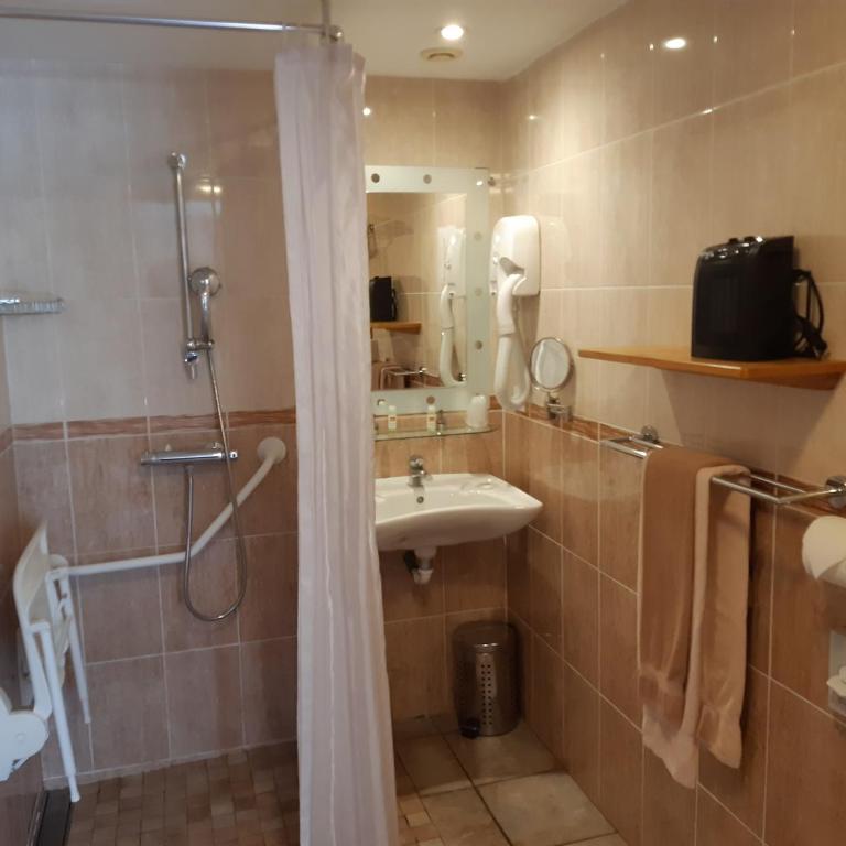 Hôtel Arolla - Chambre Double Standard - 5