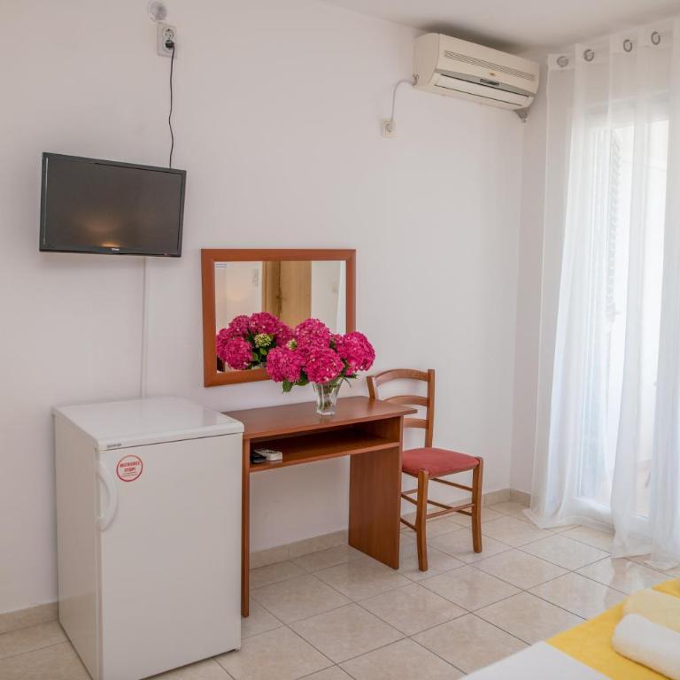 Apartman Zenta - Budget Double Room - 4