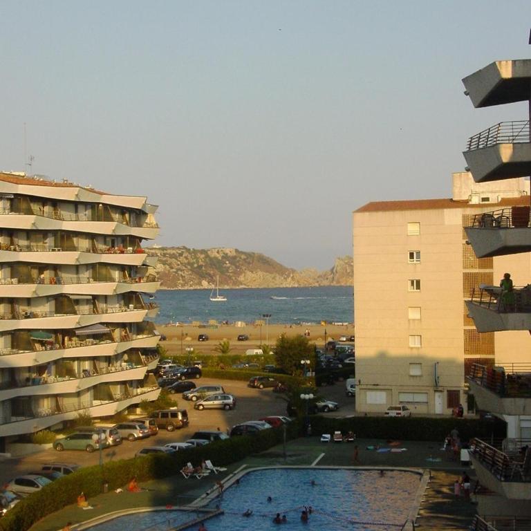 Apartamentos en Rocamaura - Three-Bedroom Apartment - 30