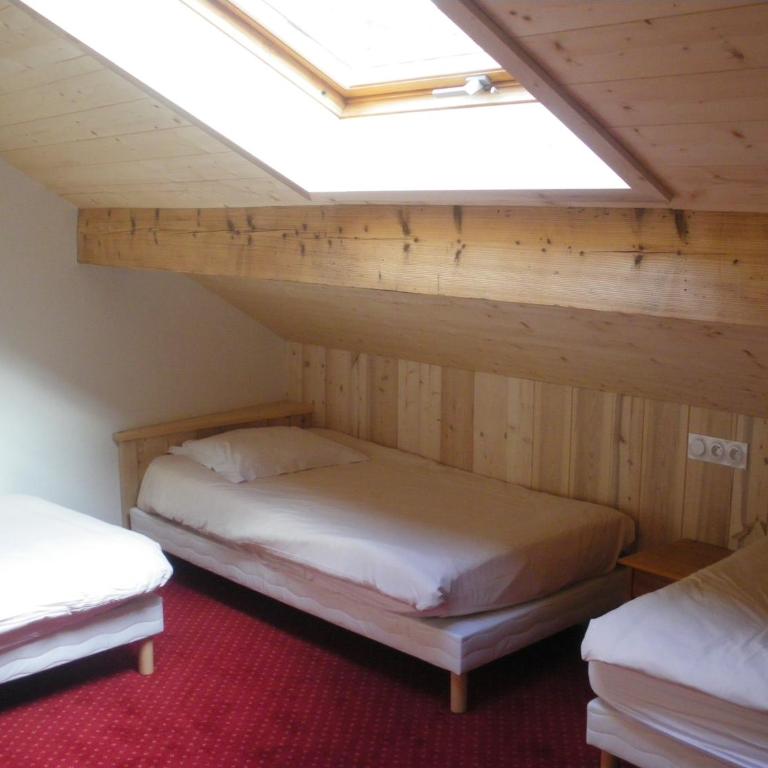 Hotel Le Grand Tetras - Chambre Triple avec Lits Simples - 1