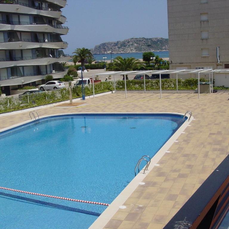 Apartamentos en Rocamaura - Three-Bedroom Apartment - 24