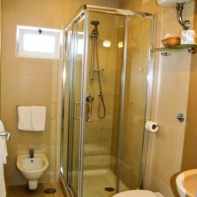 Hotel Villa Fiorita - Standard Triple Room with Sea View - 1
