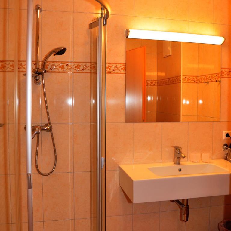 Pension Waldheim - Doppelzimmer - 5