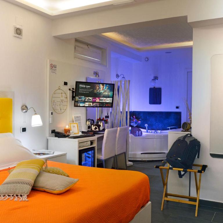 B&B Sorrento Central - Junior Suite con Vasca Idromassaggio - 11