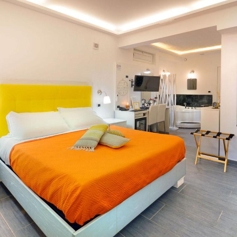 B&B Sorrento Central - Junior Suite con Vasca Idromassaggio - 3