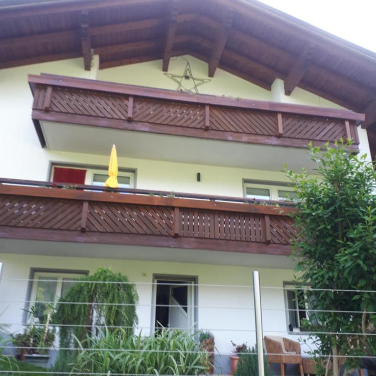 Haus Gabriele - Apartment mit Blick auf die Berge - 1