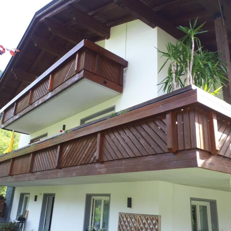Haus Gabriele - Apartment mit Blick auf die Berge - 3