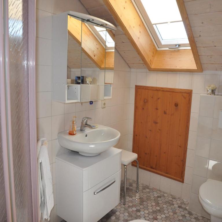 Ferienwohnung Lore - Apartment mit Balkon - 11