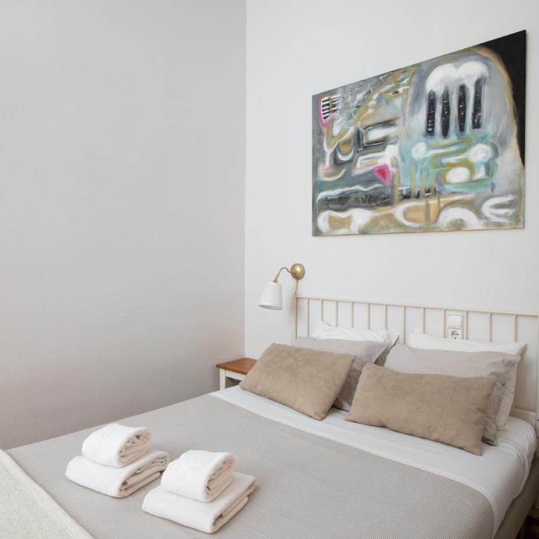 CasaNova Guest House - Standard Double Room with Shared Bathroom - 7