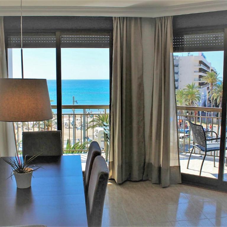 Port-Beach Alicante 1 - Three-Bedroom Apartment - 7