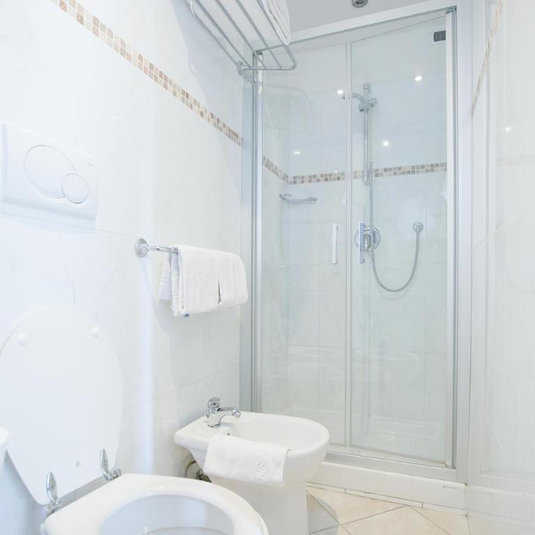 Hotel Angelica Firenze - Camera Tripla - 2