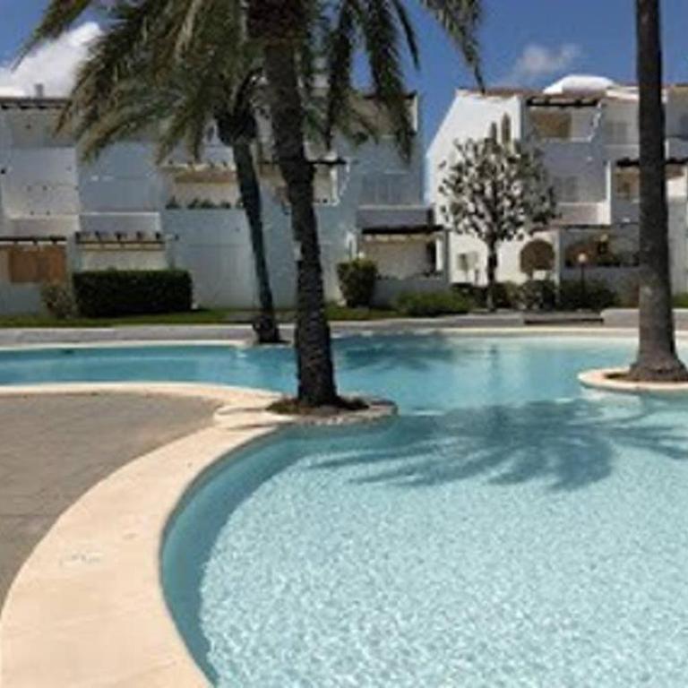 2 bedroom, Sea Front Complex w Pool and private garden - Apartamento de 2 dormitorios - 1