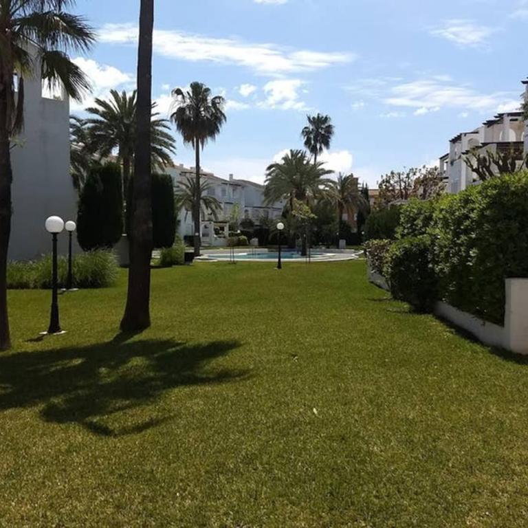 2 bedroom, Sea Front Complex w Pool and private garden - Apartamento de 2 dormitorios - 27