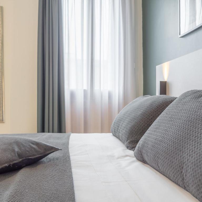 Grand Canal Suite by Wonderful Italy - Deluxe Double Room with Sea View - 7