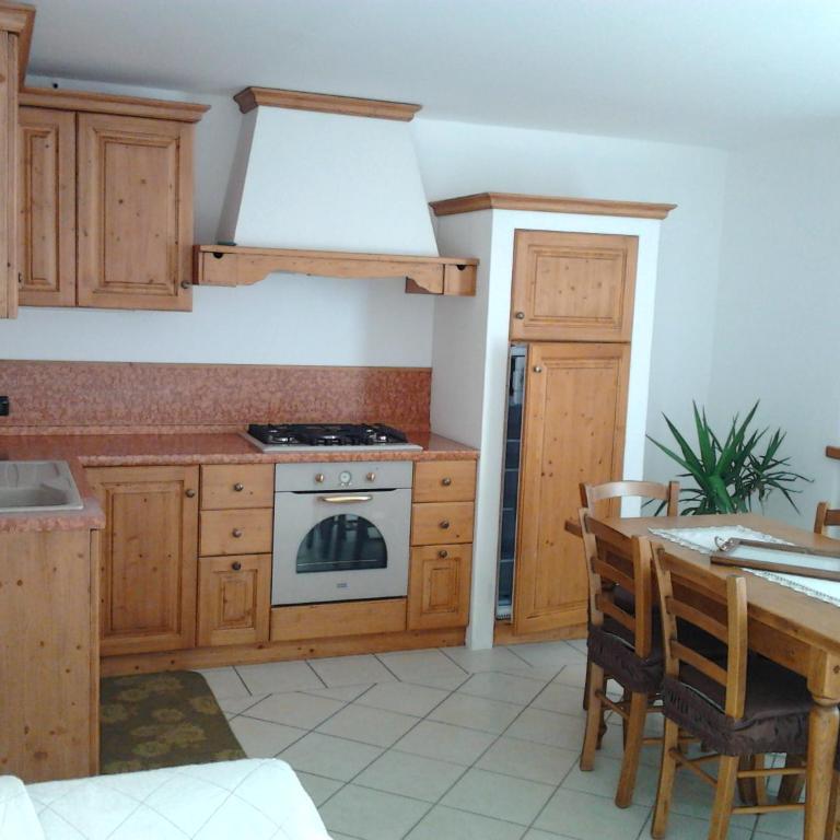 Residenza Caola Sant'Antonio Mavignola - Appartamento con 2 Camere da Letto e Vista Giardino - 3