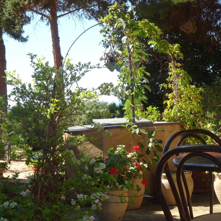 B&B Villa San Marco - Camera Matrimoniale/Doppia con Letti Singoli con Vista - 3