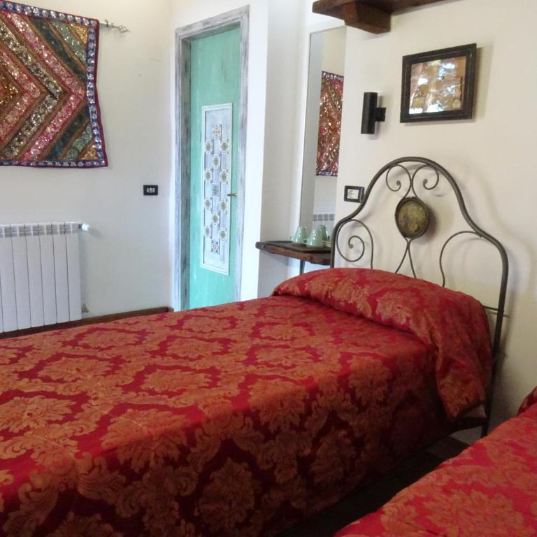 B&B Villa San Marco - Camera Familiare con Vista Giardino - 12