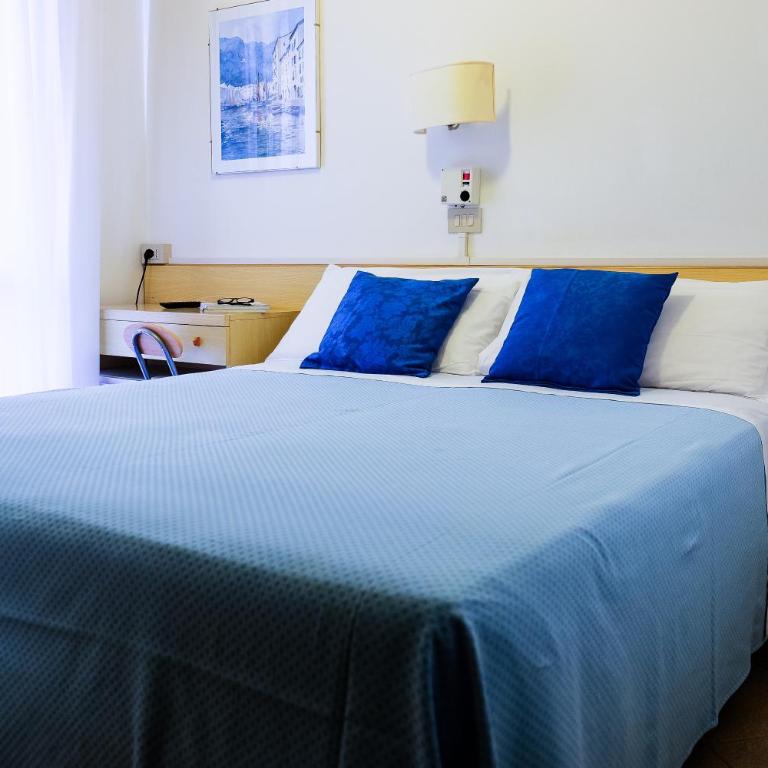 Hotel Desiree - Kleines Doppel-/Zweibettzimmer - 2