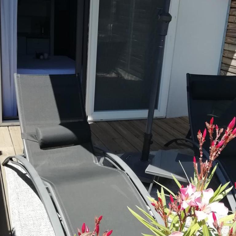 Sweet Home Studio Aix en Pce, clim,terrasse,piscine,pkg gratuit - Studio avec Terrasse - 6