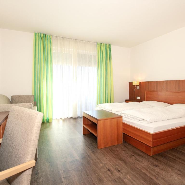 Gasthof Hotel Terzer - Camera Matrimoniale Comfort con Balcone - 5