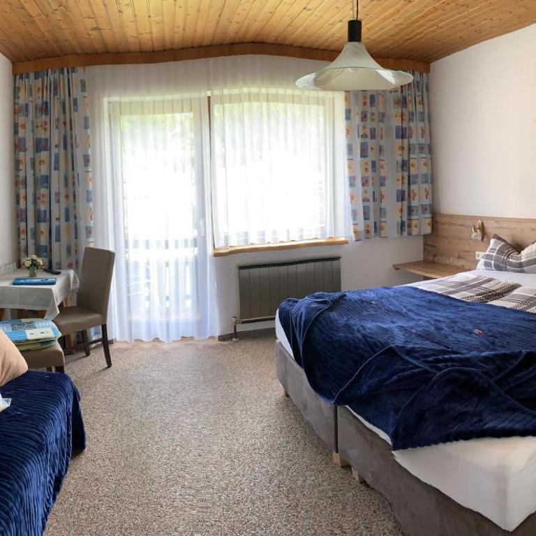 Pension Seeheim - Doppelzimmer mit Balkon und Seeblick - 5