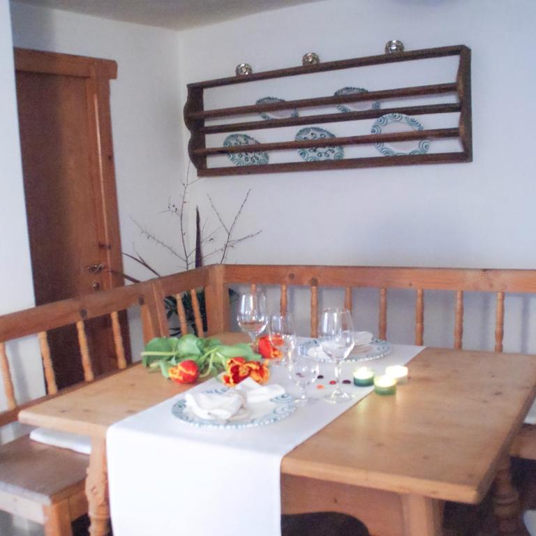 AmKapuziner Apartments - Apartment mit 2 Schlafzimmern und Terrasse - 2