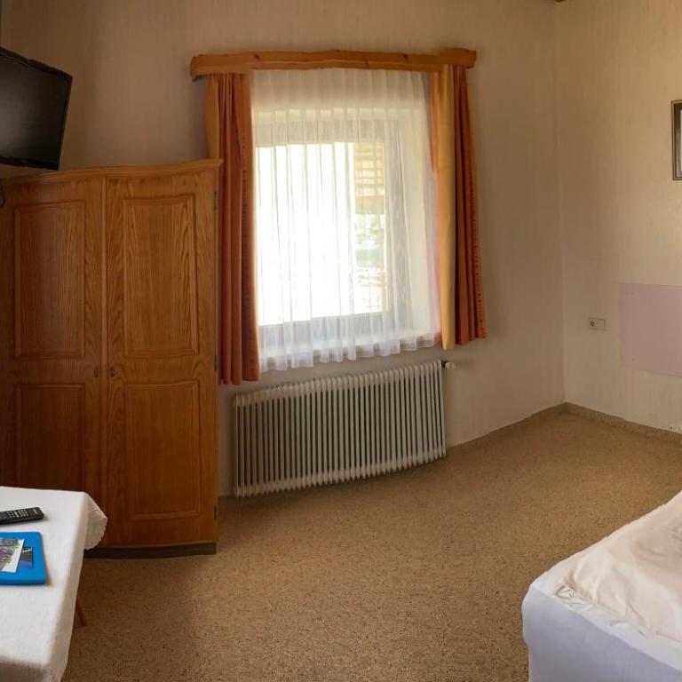 Pension Seeheim - Einzelzimmer mit Dusche - 4
