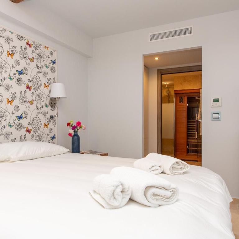 MAISON PICASSO - Jacuzzi, vue, terrasse for 6 - Villa 3 Chambres - 17
